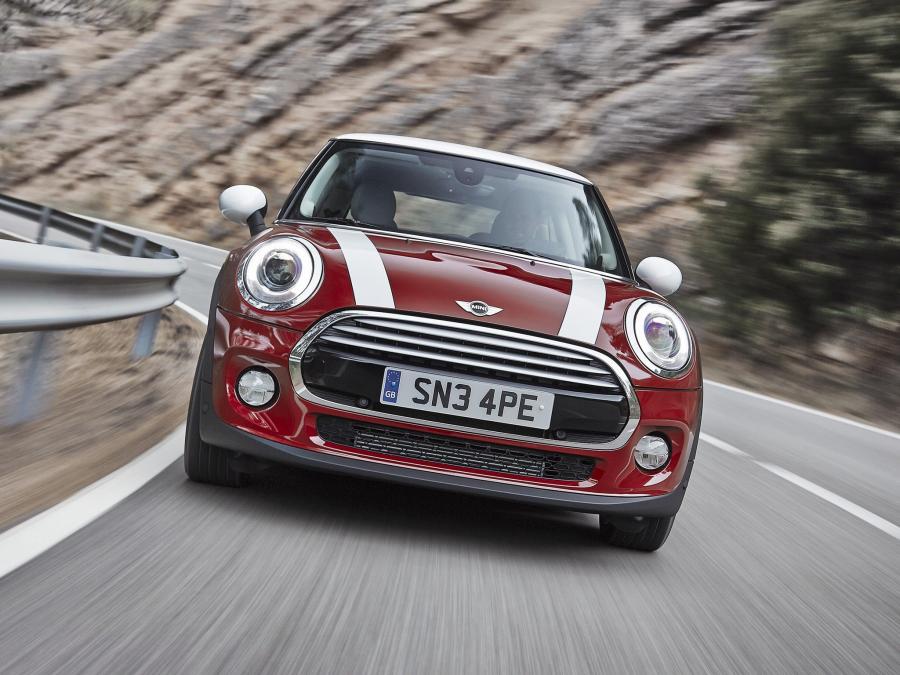  Mini Cooper 2014 года  (фото 27 из 77)